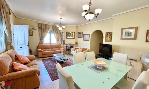 Property for sale - Villa for sale - Torrevieja - El Chaparral