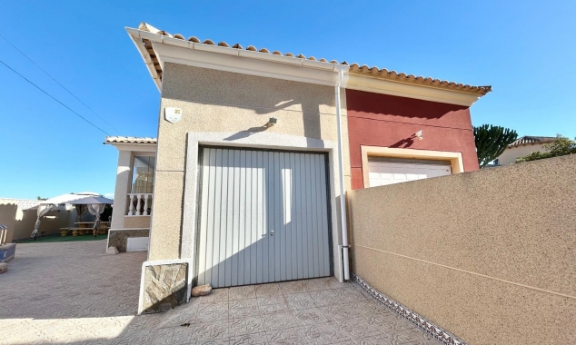 Property for sale - Villa for sale - Torrevieja - El Chaparral