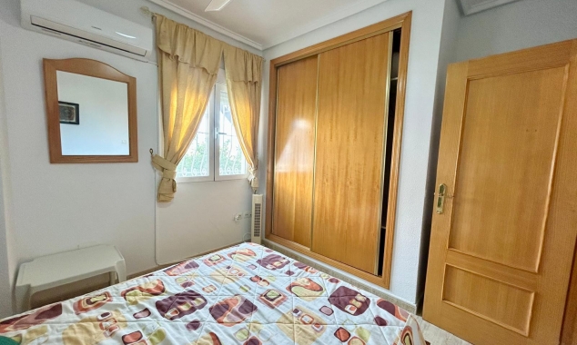 Te koop aangeboden onroerend goed - Villa te koop - Torrevieja - El Chaparral