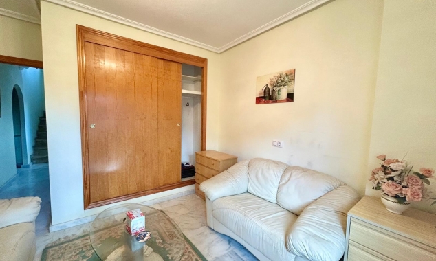 Property for sale - Villa for sale - Torrevieja - La Torreta