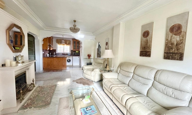 Property for sale - Villa for sale - Torrevieja - La Torreta