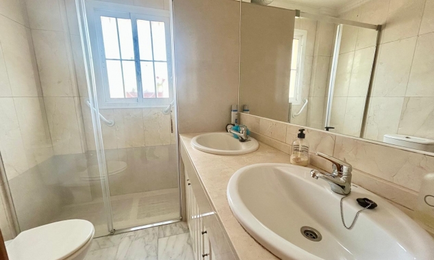 Property for sale - Villa for sale - Torrevieja - La Torreta