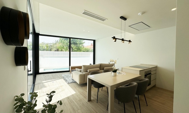 New Property for sale - Villa for sale - Pilar de la Horadada - Torre de la Horadada