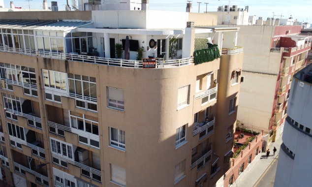 Te koop aangeboden onroerend goed - Penthouse - Torrevieja - Torrevieja Town Centre
