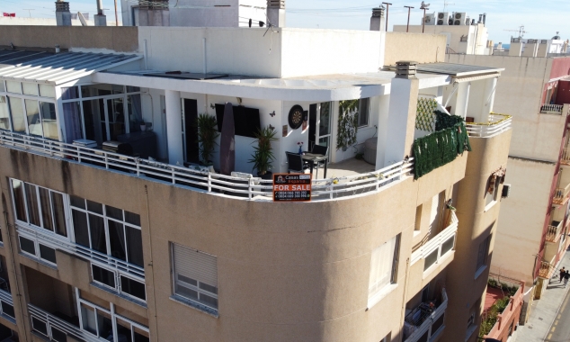 Te koop aangeboden onroerend goed - Penthouse - Torrevieja - Torrevieja Town Centre