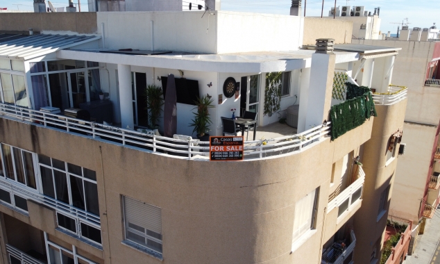 Te koop aangeboden onroerend goed - Penthouse - Torrevieja - Torrevieja Town Centre