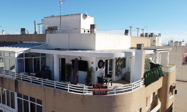Te koop aangeboden onroerend goed - Penthouse - Torrevieja - Torrevieja Town Centre