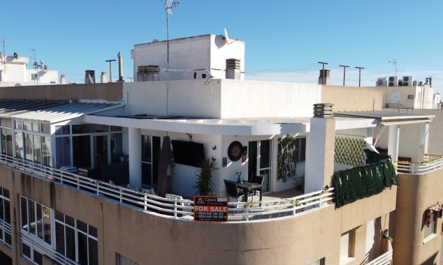 Te koop aangeboden onroerend goed - Penthouse - Torrevieja - Torrevieja Town Centre