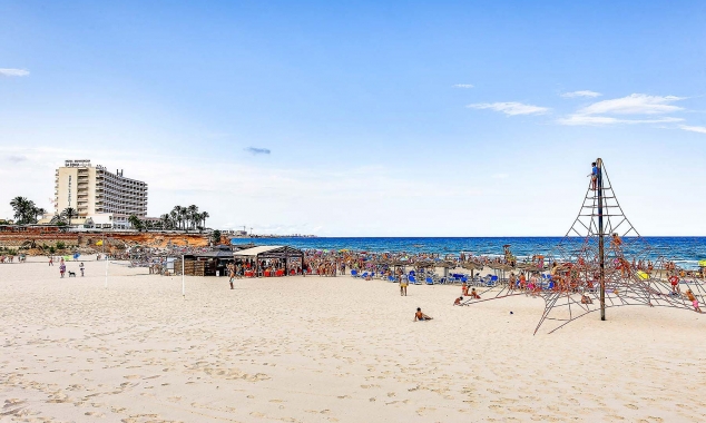 New Property for sale - Villa for sale - Orihuela Costa - La Zenia