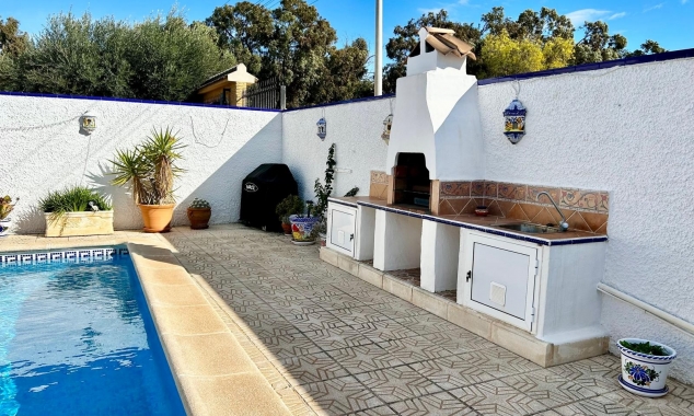 Property for sale - Villa for sale - Torrevieja - La Siesta