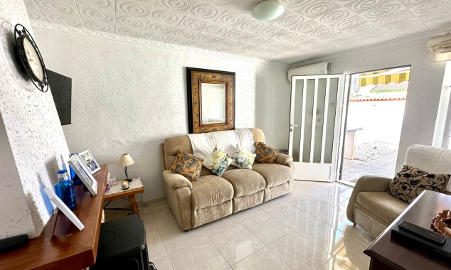 Property for sale - Bungalow for sale - Torrevieja - La Torreta