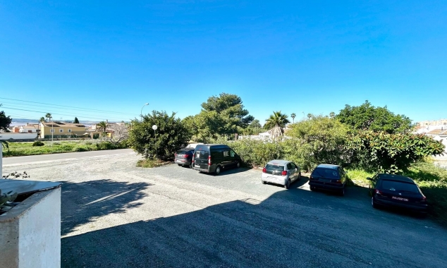 Te koop aangeboden onroerend goed - Appartement te koop - Torrevieja - San Luis