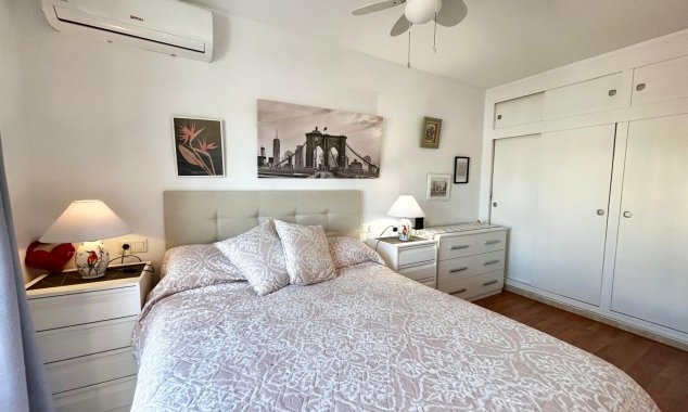 Property for sale - Villa for sale - Torrevieja - La Siesta