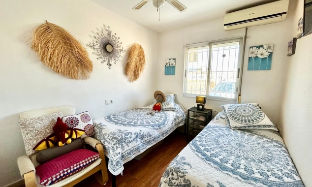 Property for sale - Villa for sale - Torrevieja - La Siesta