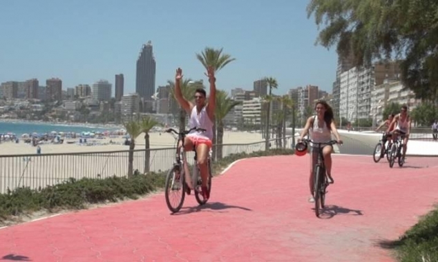 New Property for sale - Villa for sale - Benidorm - Urbanizaciones