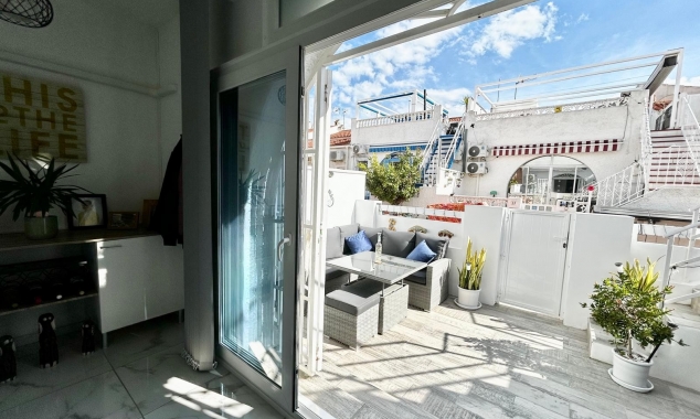 Property for sale - Townhouse for sale - Torrevieja - La Siesta