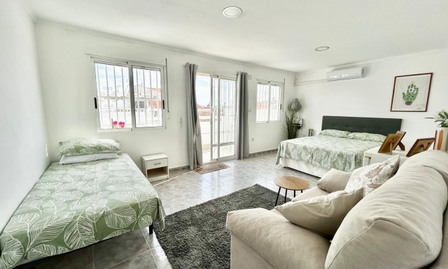 Property for sale - Townhouse for sale - Torrevieja - La Siesta