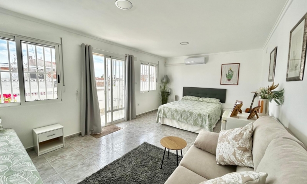 Property for sale - Townhouse for sale - Torrevieja - La Siesta