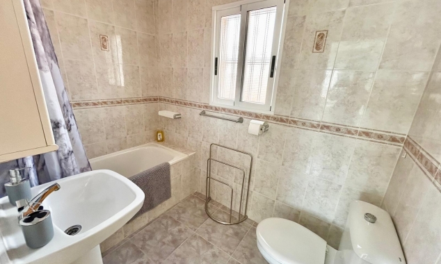 Property for sale - Townhouse for sale - Torrevieja - La Siesta