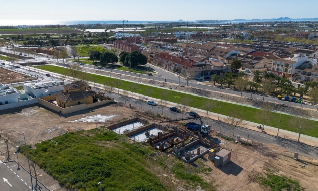 Nieuw onroerend goed te koop - Villa te koop - Pilar de la Horadada - pueblo