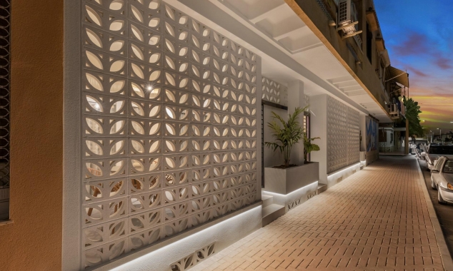 Nieuw onroerend goed te koop - Appartement te koop - Torrevieja - Playa Los Naufragos