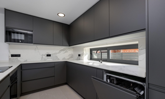 Nueva propiedad en venta - Villa en venta - Torrevieja - Sector 25