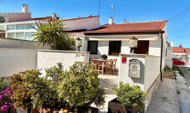 Propriété à vendre - Bungalow à vendre - Torrevieja - La Torreta