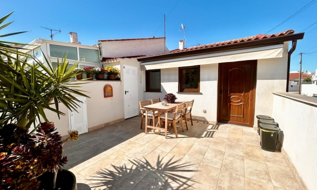 Propriété à vendre - Bungalow à vendre - Torrevieja - La Torreta