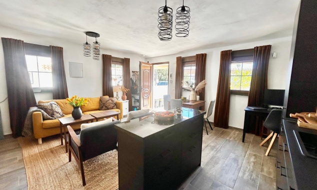 Propriété à vendre - Bungalow à vendre - Torrevieja - La Torreta