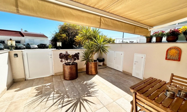 Propriété à vendre - Bungalow à vendre - Torrevieja - La Torreta