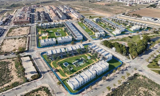 New Property for sale - Bungalow for sale - Pilar de la Horadada - pueblo