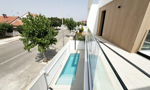 New Property for sale - Villa for sale - Pilar de la Horadada - Torre de la Horadada