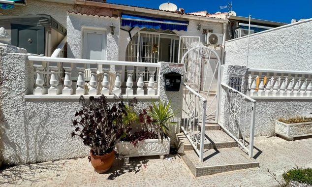 Propriété à vendre - Bungalow à vendre - Torrevieja - La Siesta