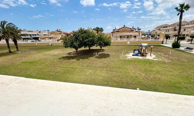 Property for sale - Villa for sale - Torrevieja - La Torreta