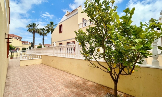 Property for sale - Villa for sale - Torrevieja - La Torreta