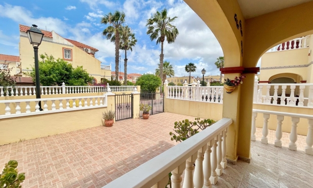 Property for sale - Villa for sale - Torrevieja - La Torreta