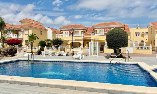 Property for sale - Villa for sale - Torrevieja - La Torreta