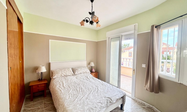 Property for sale - Villa for sale - Torrevieja - La Torreta