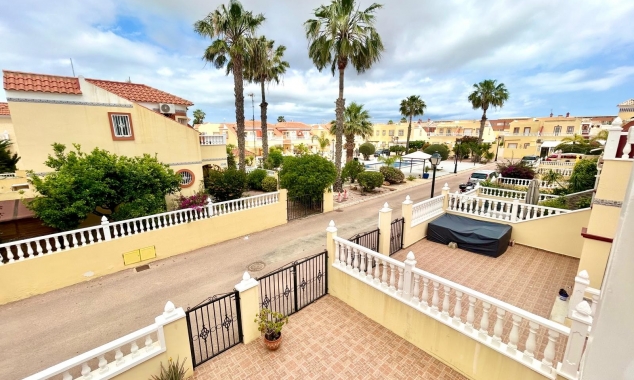 Property for sale - Villa for sale - Torrevieja - La Torreta