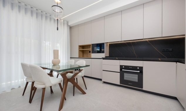 Nueva propiedad en venta - Apartamento en venta - Guardamar del Segura - Avda del Puerto