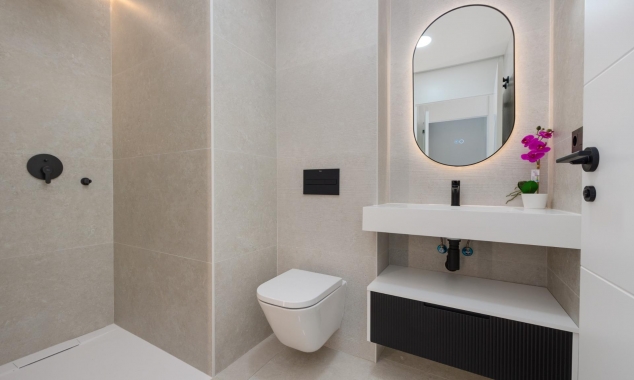 Nueva propiedad en venta - Apartamento en venta - Guardamar del Segura - Avda del Puerto