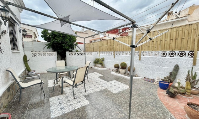 Propriété à vendre - Villa à vendre - Torrevieja - La Siesta