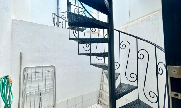 Property for sale - Bungalow for sale - Torrevieja - Altos del Limonar