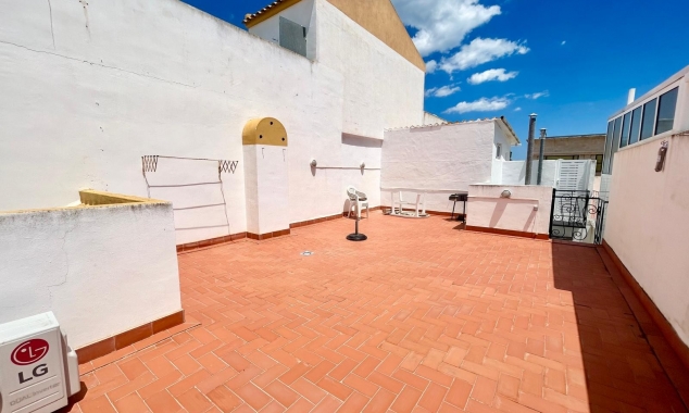 Property for sale - Bungalow for sale - Torrevieja - Altos del Limonar