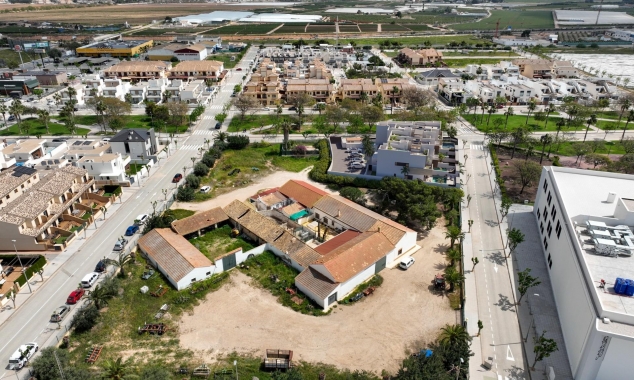 New Property for sale - Bungalow for sale - Pilar de la Horadada - parques de Andromeda