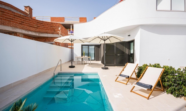 New Property for sale - Villa for sale - Torrevieja - Los Balcones
