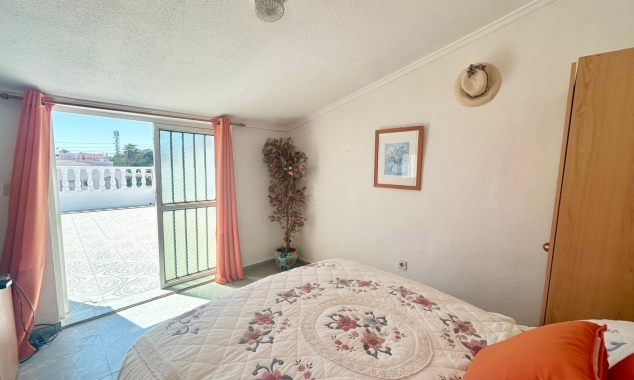 Property for sale - Bungalow for sale - Torrevieja - San Luis