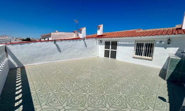 Property for sale - Bungalow for sale - Torrevieja - San Luis