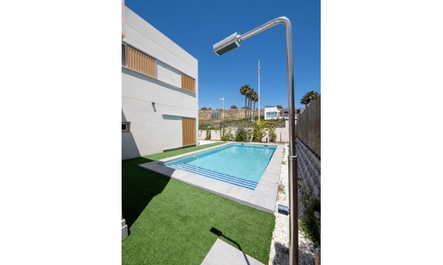 New Property for sale - Villa for sale - Algorfa - La Finca Golf