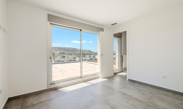 New Property for sale - Villa for sale - Algorfa - La Finca Golf